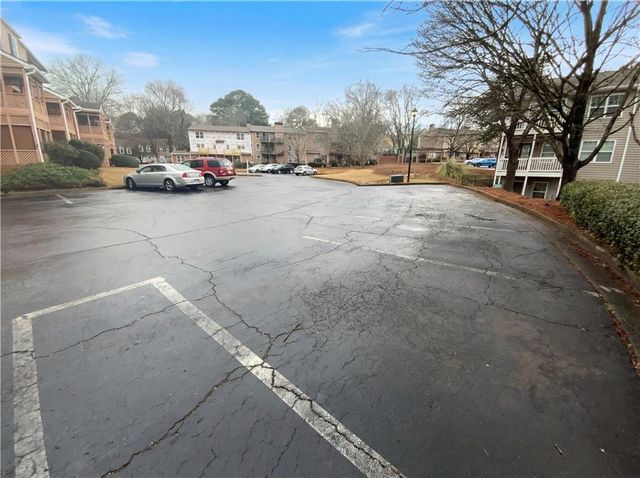 311 Quail Run, Roswell, GA 30076