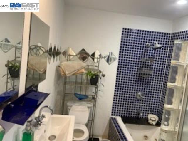 847 W 81St St, Los Angeles, CA 90044