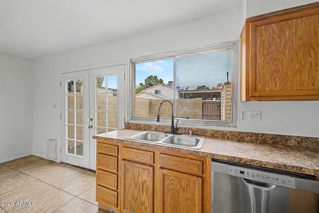 1204 E DUNBAR Drive, Tempe, AZ 85282