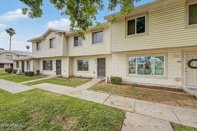 1204 E DUNBAR Drive, Tempe, AZ 85282