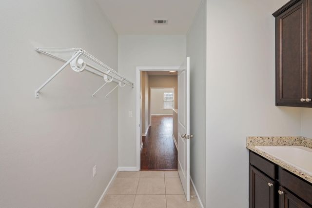 329 Nathey Avenue, Niceville, FL 32578