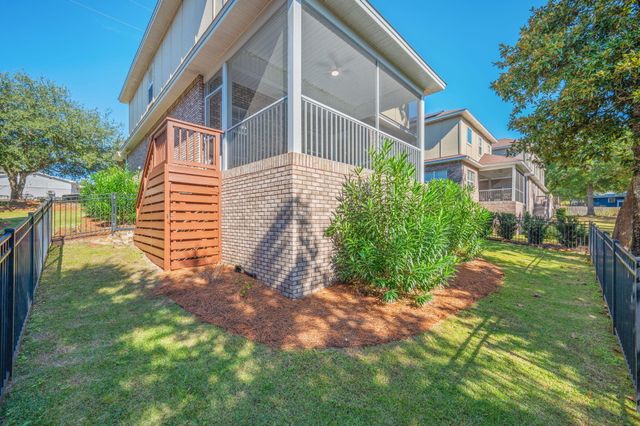 329 Nathey Avenue, Niceville, FL 32578