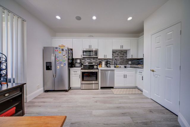 2364 Center Stone Lane, Riviera Beach, FL 33404