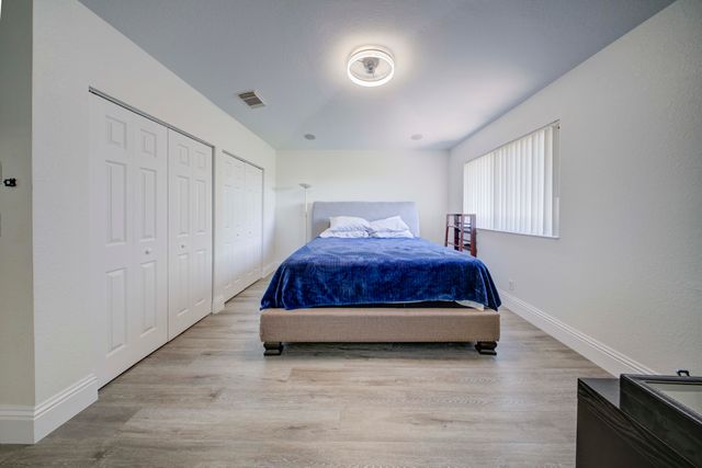 2364 Center Stone Lane, Riviera Beach, FL 33404