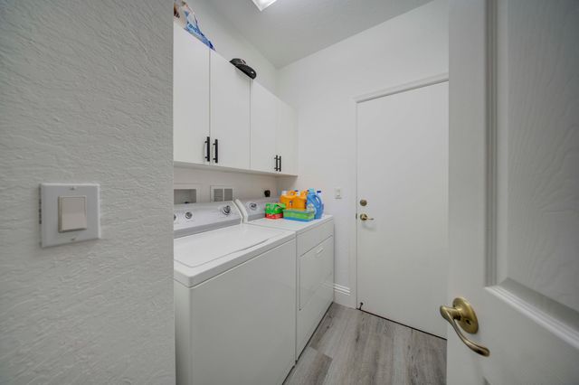 2364 Center Stone Lane, Riviera Beach, FL 33404