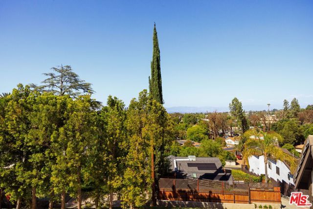 5237 San Feliciano Drive, Woodland Hills (los Angeles), CA 91364