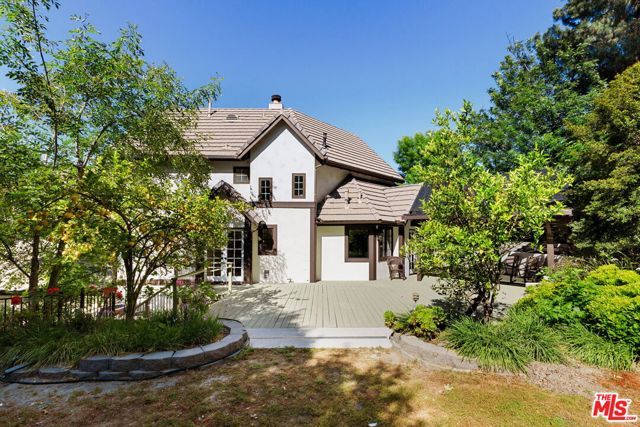 5237 San Feliciano Drive, Woodland Hills (los Angeles), CA 91364