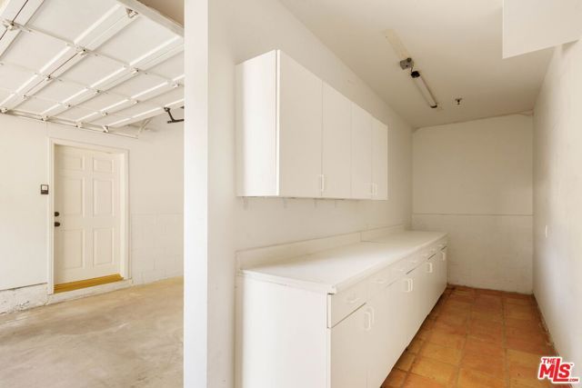 5237 San Feliciano Drive, Woodland Hills (los Angeles), CA 91364