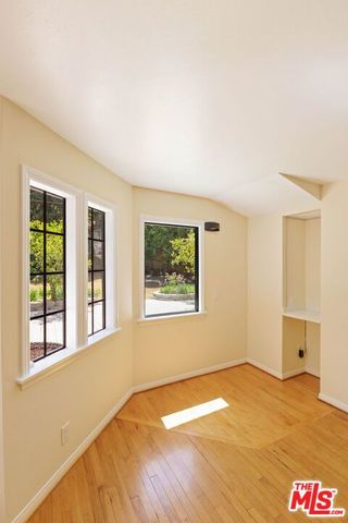 5237 San Feliciano Drive, Woodland Hills (los Angeles), CA 91364