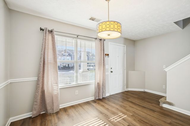 3247 Harpeth Springs Dr, Nashville, TN 37221