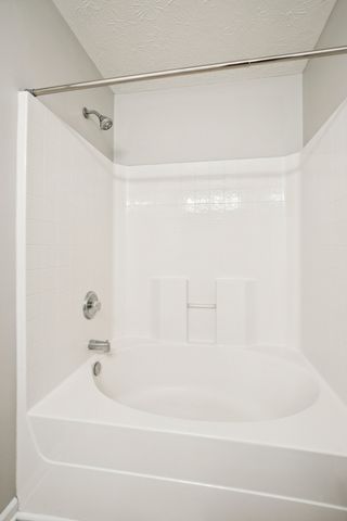 3247 Harpeth Springs Dr, Nashville, TN 37221