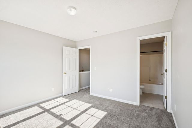 3247 Harpeth Springs Dr, Nashville, TN 37221