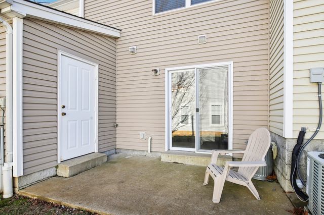 3247 Harpeth Springs Dr, Nashville, TN 37221