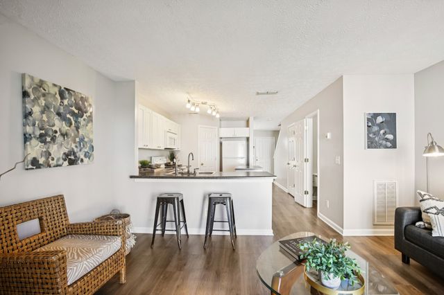 3247 Harpeth Springs Dr, Nashville, TN 37221