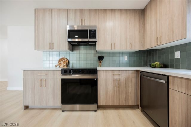 1909 Griffith Avenue, Las Vegas, NV 89104