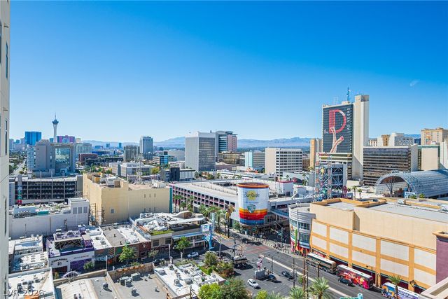 1909 Griffith Avenue, Las Vegas, NV 89104
