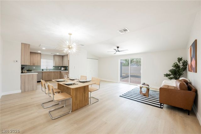 1909 Griffith Avenue, Las Vegas, NV 89104