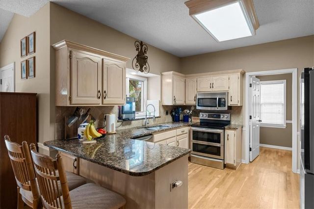 14904 W 145 Street, Olathe, KS 66062