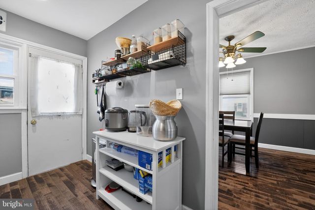 237 RIVERTHORN RD, Baltimore, MD 21220