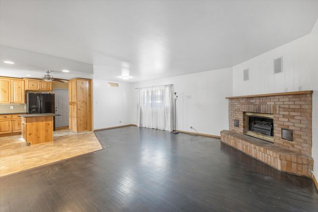 3833 Goodrich Avenue NE, Albuquerque, NM 87110