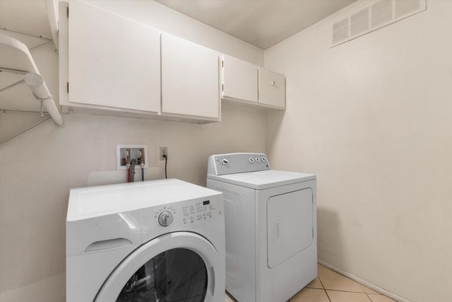 3833 Goodrich Avenue NE, Albuquerque, NM 87110