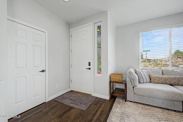 73 E MILL REEF Drive, San Tan Valley, AZ 85143