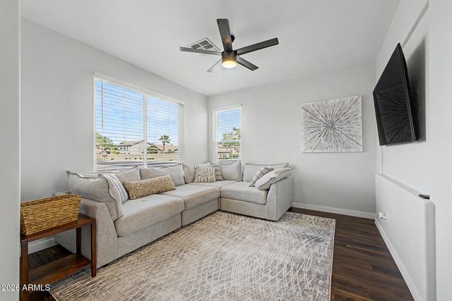 73 E MILL REEF Drive, San Tan Valley, AZ 85143