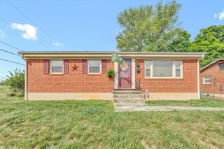5702 Sierra DR, Roanoke, VA 24012