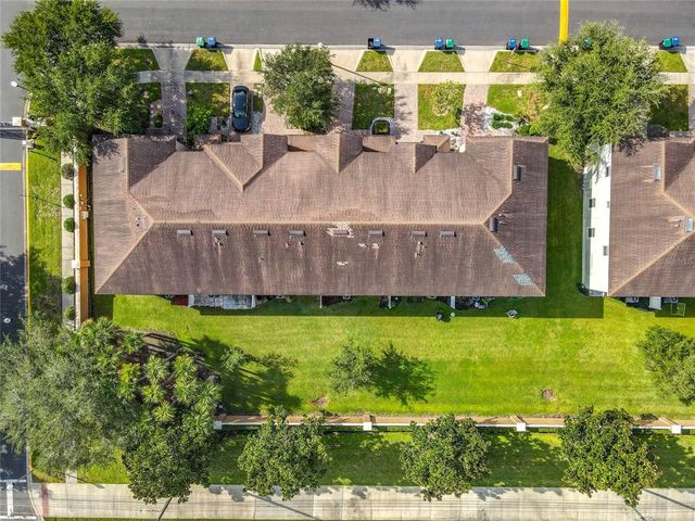 10811 SAVANNAH LANDING CIR, Orlando, FL 32832