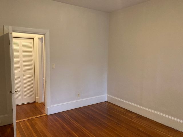 15 Trowbridge St. 8, Cambridge, MA 02138