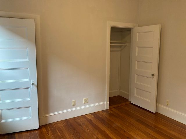 15 Trowbridge St. 8, Cambridge, MA 02138