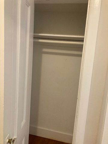 15 Trowbridge St. 8, Cambridge, MA 02138