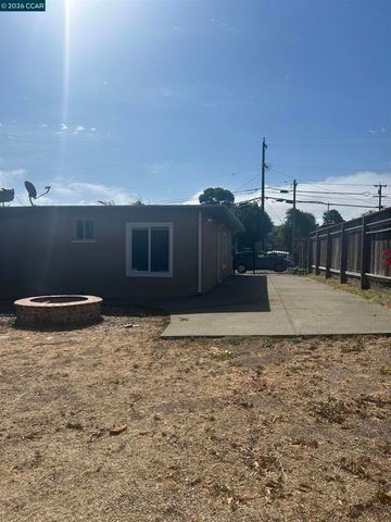 1075 Rachel Rd, San Pablo, CA 94806