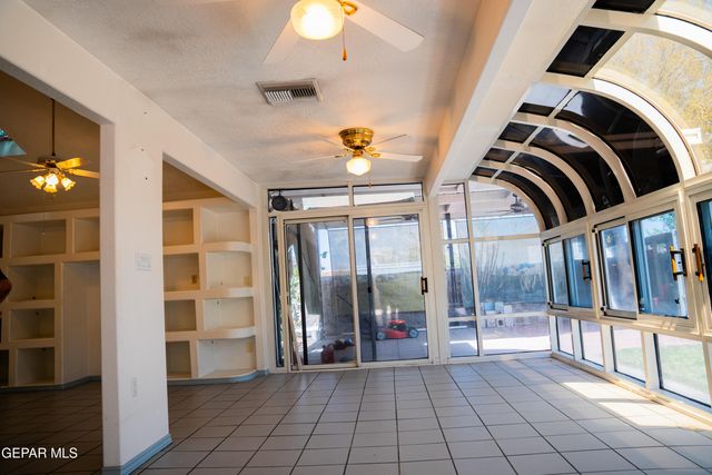 140 TORREY PINES Drive, Santa Teresa, NM 88008