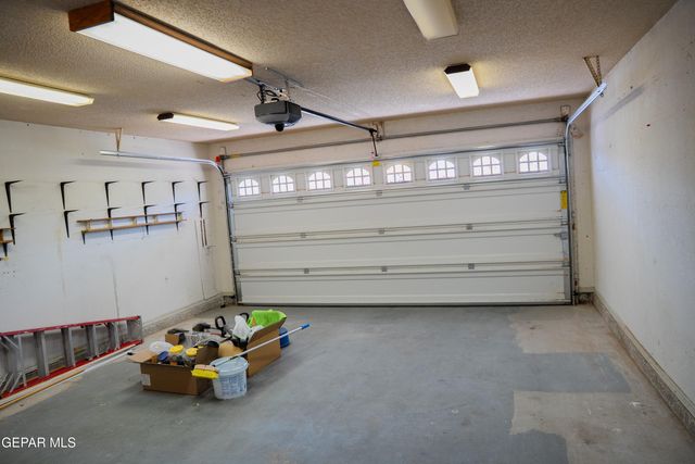 140 TORREY PINES Drive, Santa Teresa, NM 88008