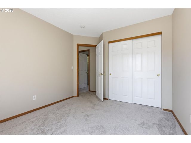 13811 Se GANNON Dr, Clackamas, OR 97015