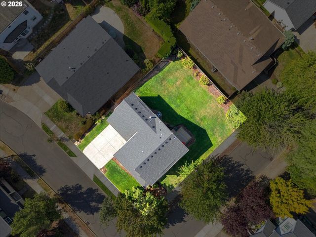 13811 Se GANNON Dr, Clackamas, OR 97015