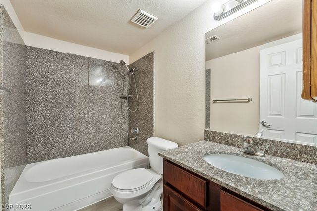 5062 River Glen Drive 151, Las Vegas, NV 89103