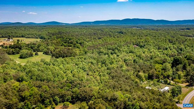1245 CARPENTERS MILL RD, Ruckersville, VA 22968