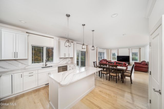 11 Gabby Court, Colonie, NY 12309