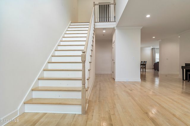 11 Gabby Court, Colonie, NY 12309