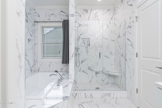 11 Gabby Court, Colonie, NY 12309