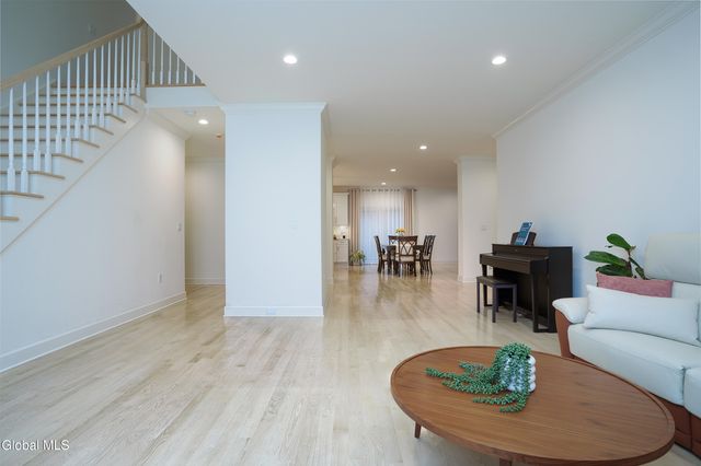 11 Gabby Court, Colonie, NY 12309