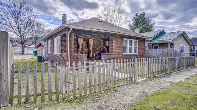 524 Carolina Avenue, Erwin, TN 37650