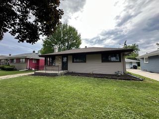 2812 Jean AVENUE, Racine, WI 53404