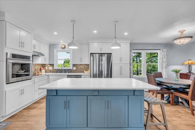 2701 Denham Ave, Columbia, TN 38401