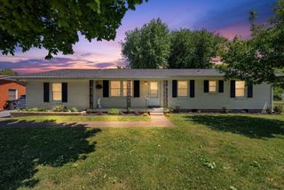 2701 Denham Ave, Columbia, TN 38401