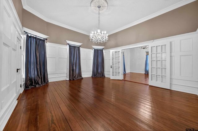 517 S Boyd, Lindale, TX 75771