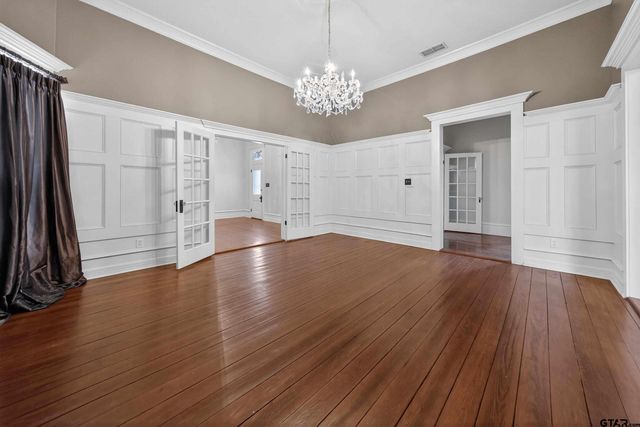 517 S Boyd, Lindale, TX 75771