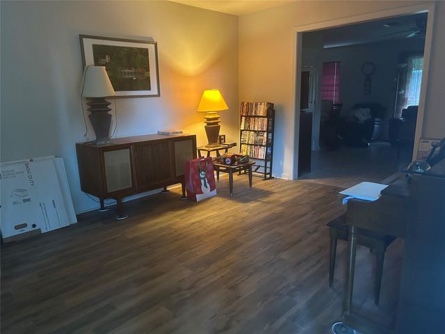 806 Mosher Lane, Houston, TX 77088